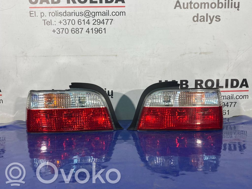 Rear/tail lights set