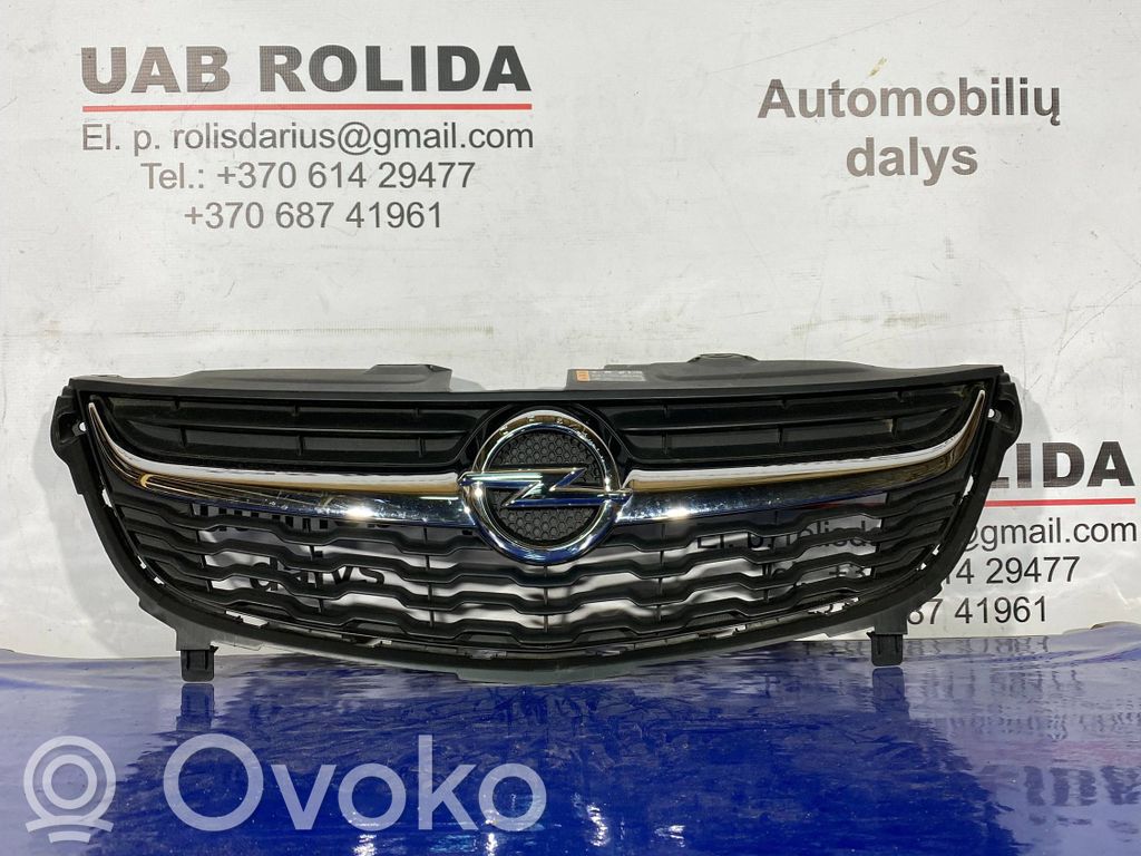 Opel Karl Front bumper upper radiator grill 