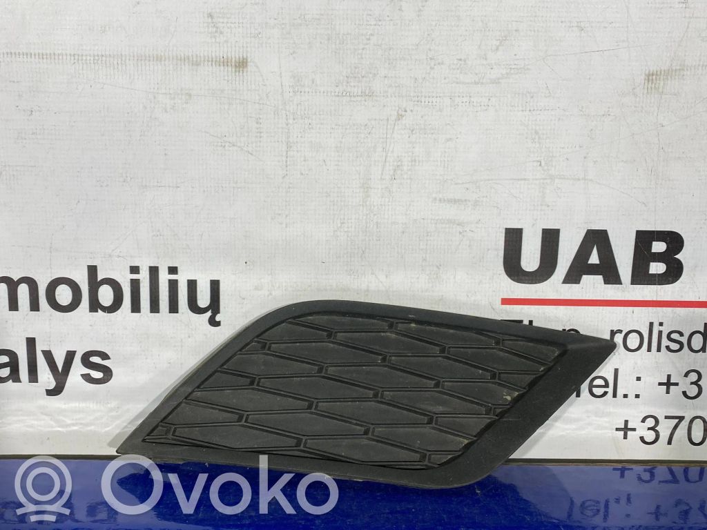 Seat Leon (5F) Front fog light trim/grill 