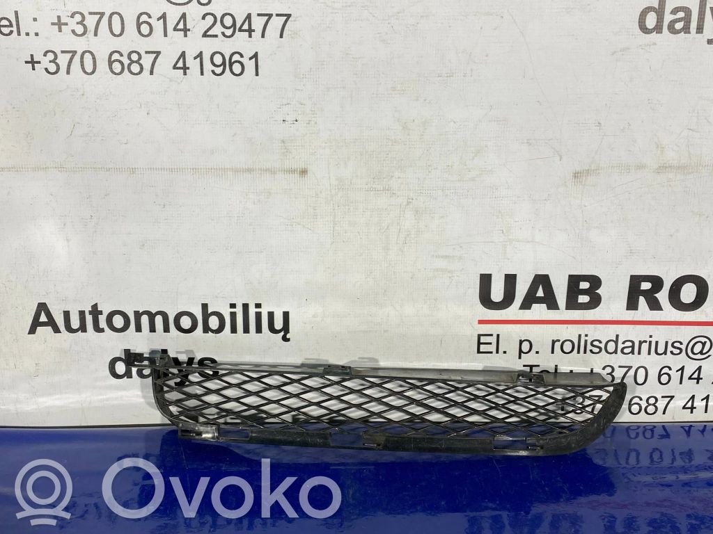 BMW X5 E53 Нижняя решётка (из трех частей) 