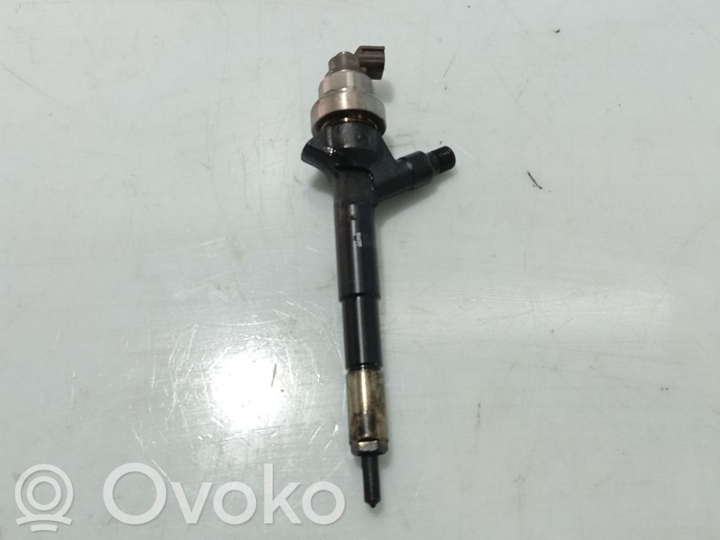 Opel Zafira B Inyector de combustible 