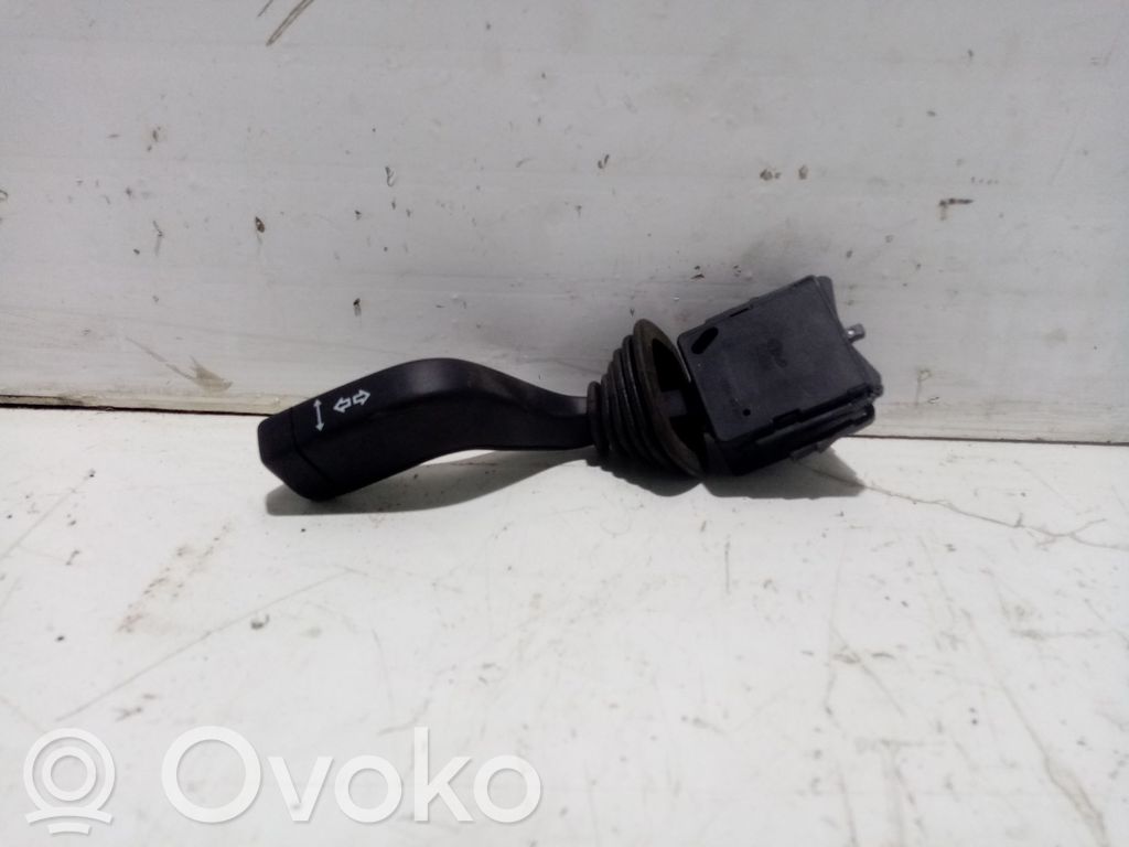 Opel Corsa C Indicator stalk 