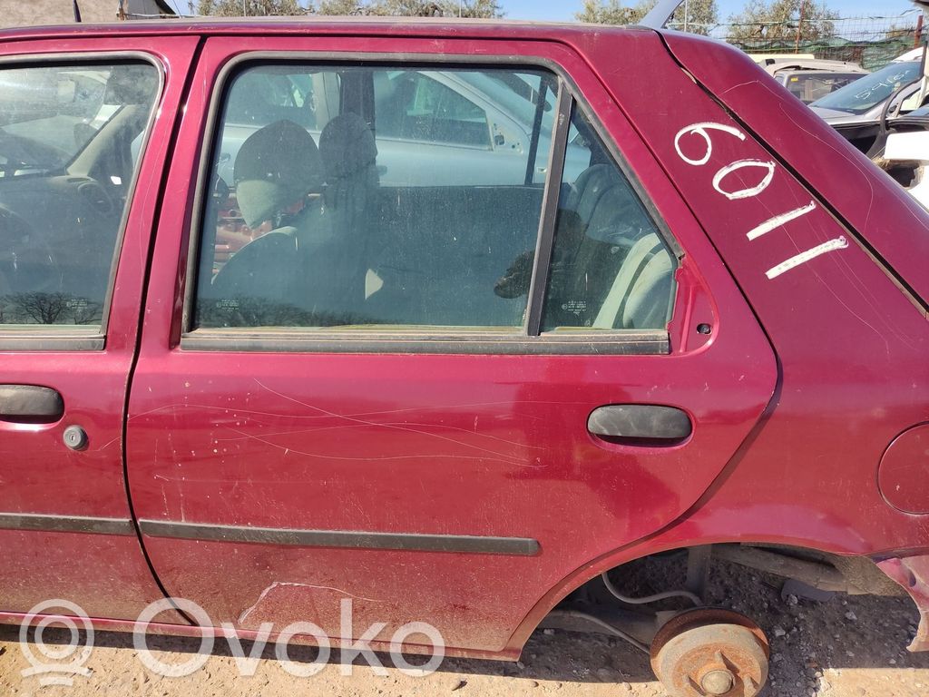 Ford Fiesta Puerta trasera 