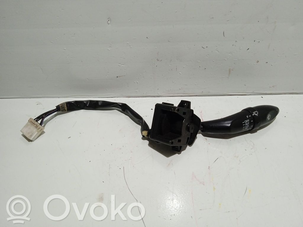 Hyundai Lantra II Wiper control stalk 
