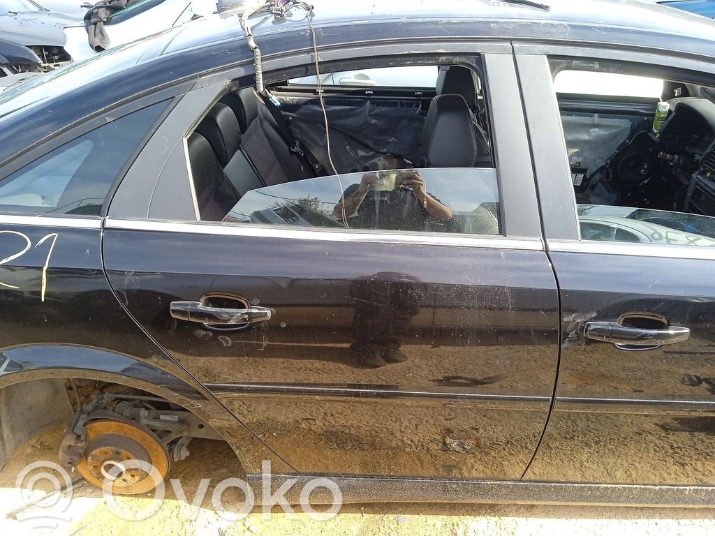 Opel Vectra C Puerta trasera 