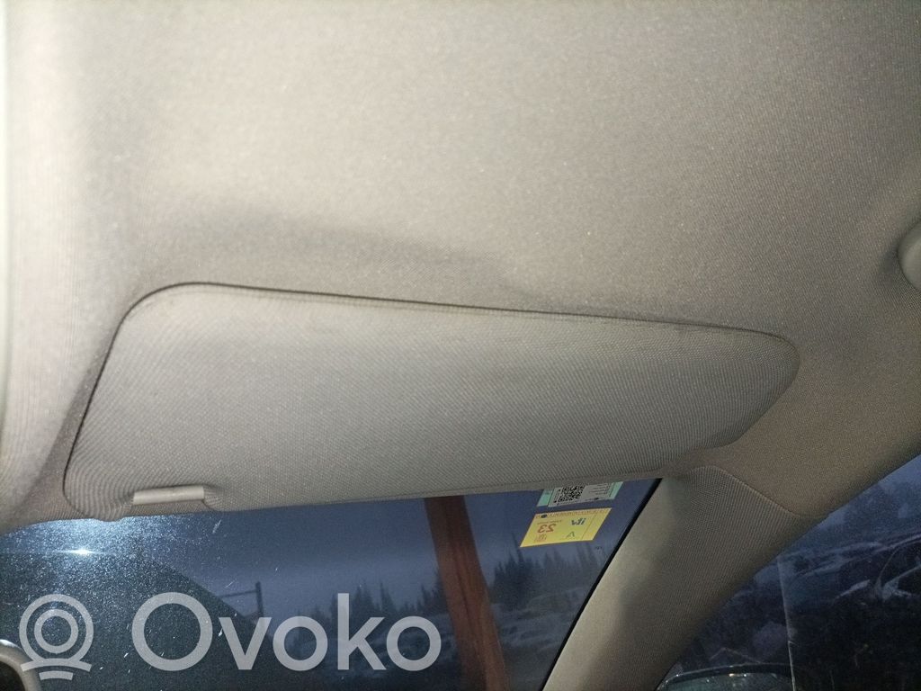 Sun visor