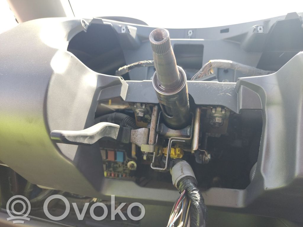 Ohjauspyörän akseli   53200SAAG02