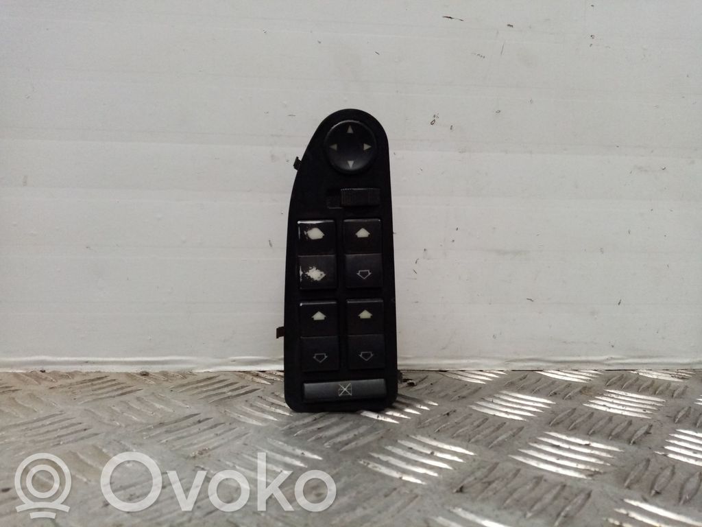 BMW 5 E39 Electric window control switch 