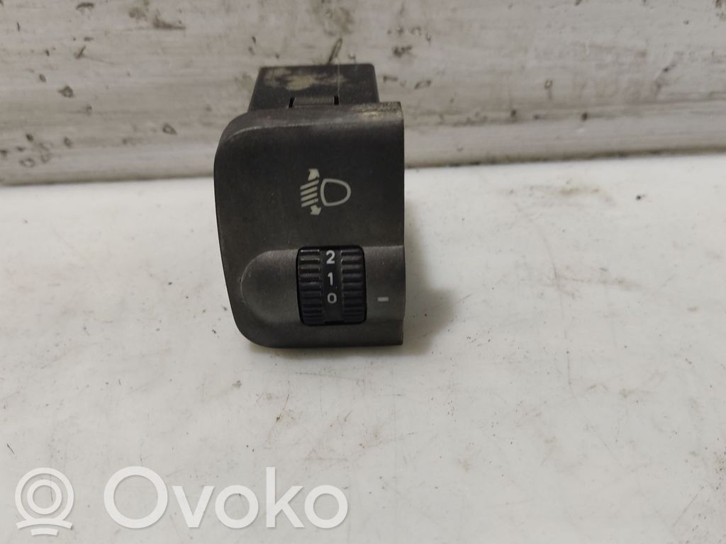 Hyundai Accent Panel lighting control switch 