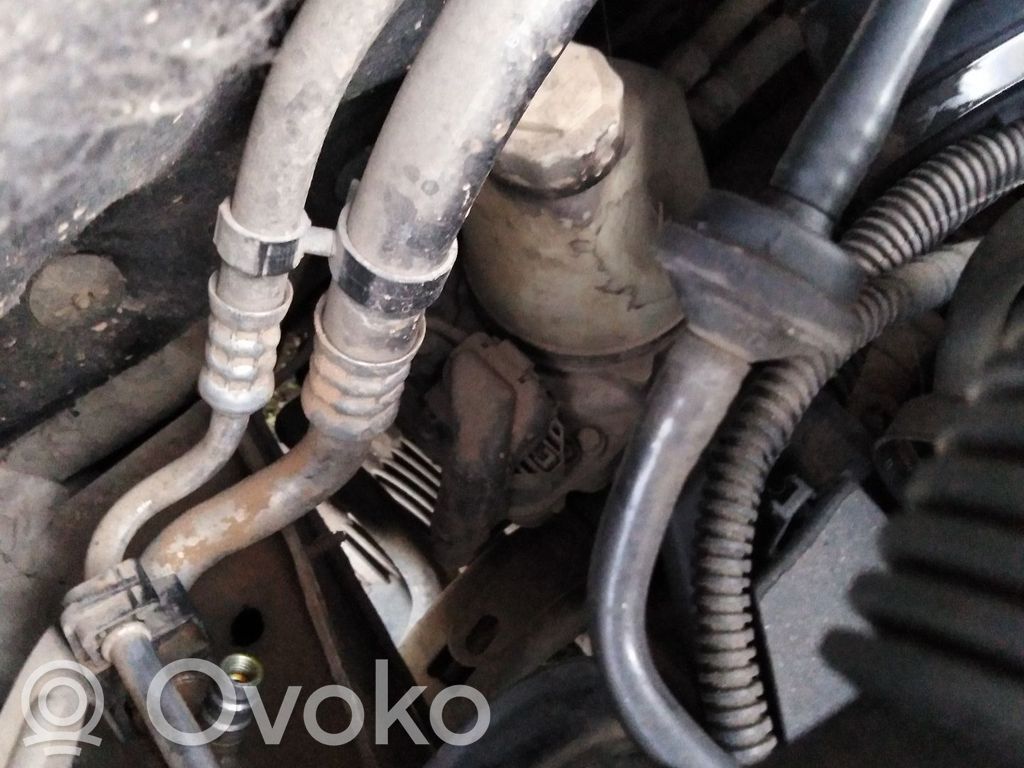 Opel Astra G Power steering pump 