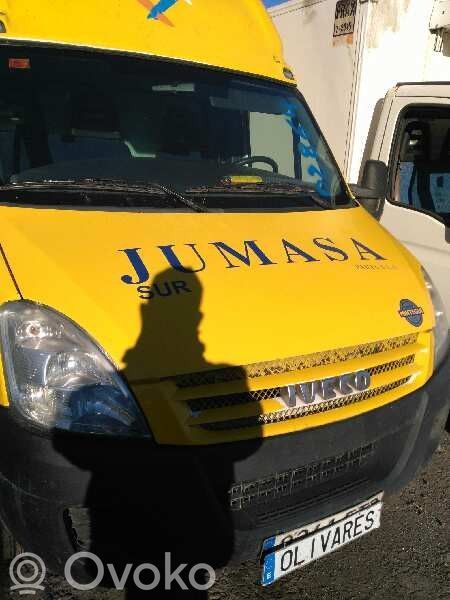 Iveco Daily 4th gen Motorhaube 