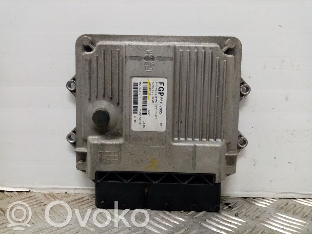 Suzuki Ignis Engine control unit/module 