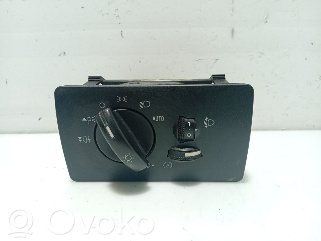 Ford Mondeo Mk III Panel lighting control switch 