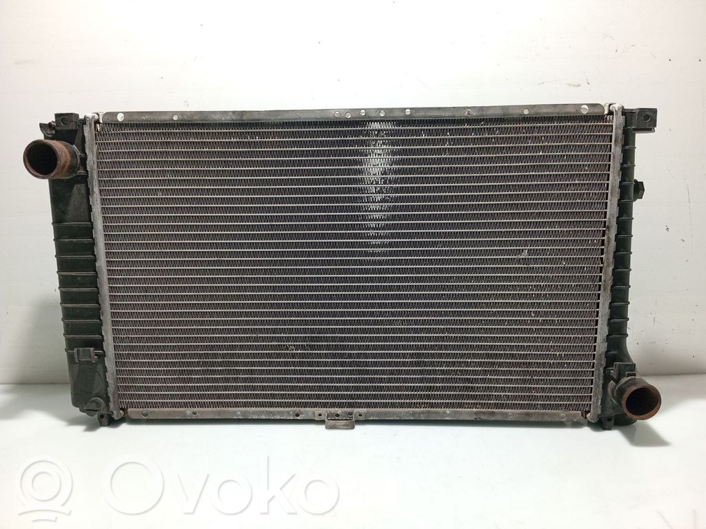 BMW 3 E36 Aušinimo skysčio radiatorius 