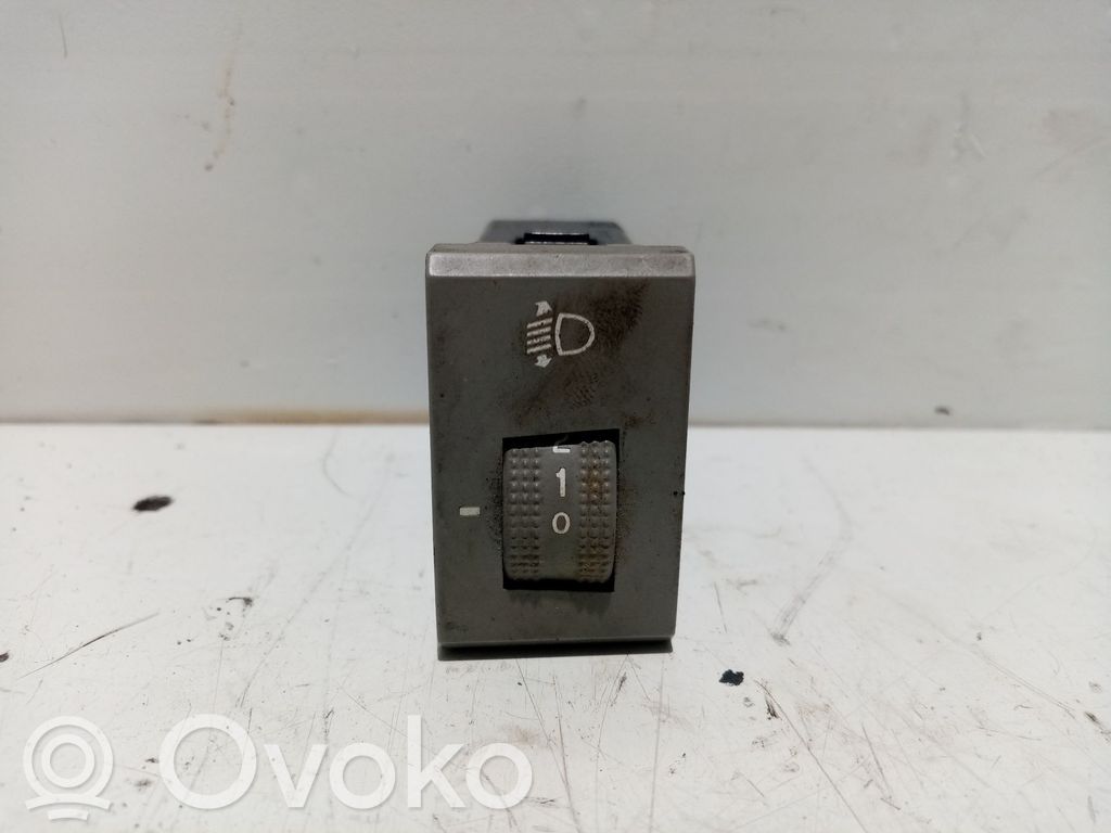 KIA Cerato Mittariston valaistuksen säätökytkin 