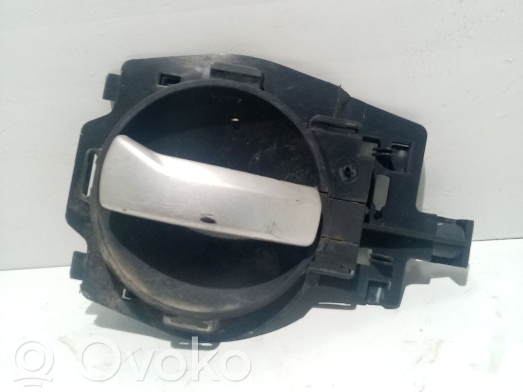 Manecilla interna puerta delantera   9680187777
