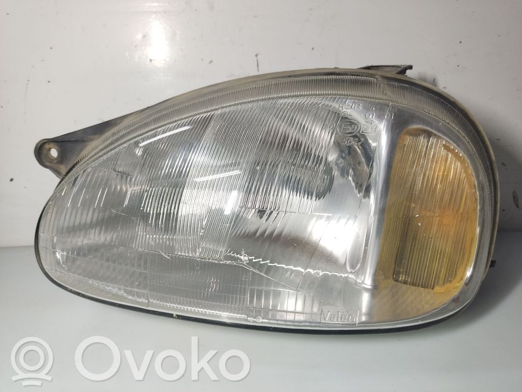 Opel Corsa B Headlight/headlamp 