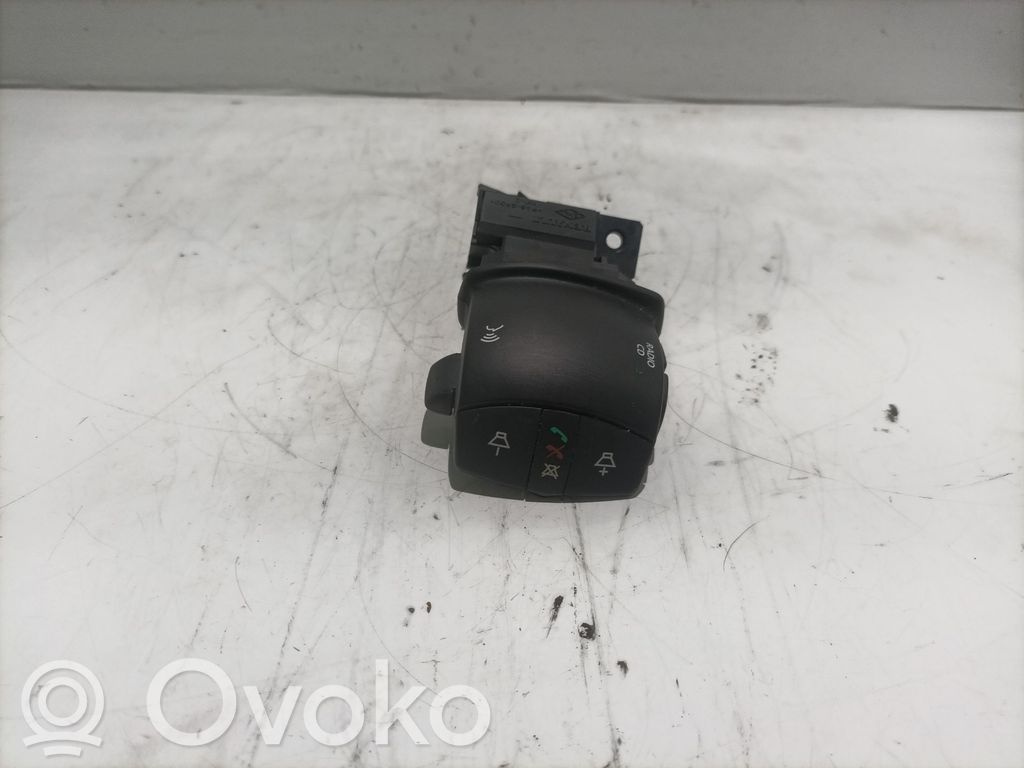 Renault Laguna III Interruptor de control multifunción 