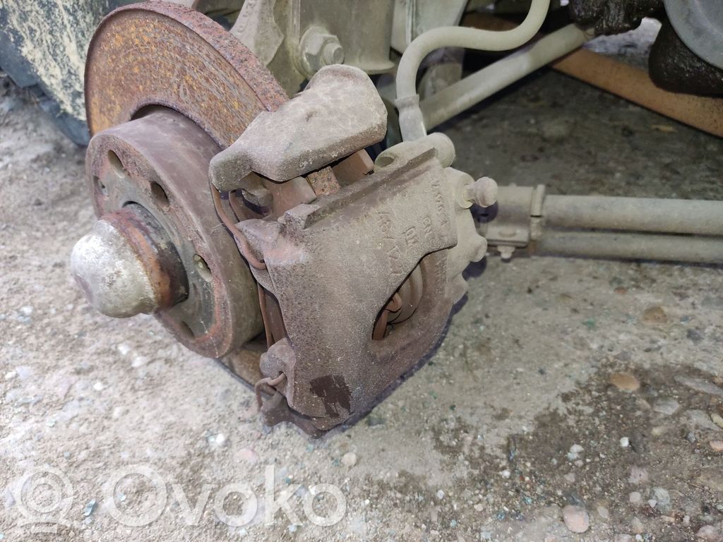 Opel Corsa B Etujarrusatula 