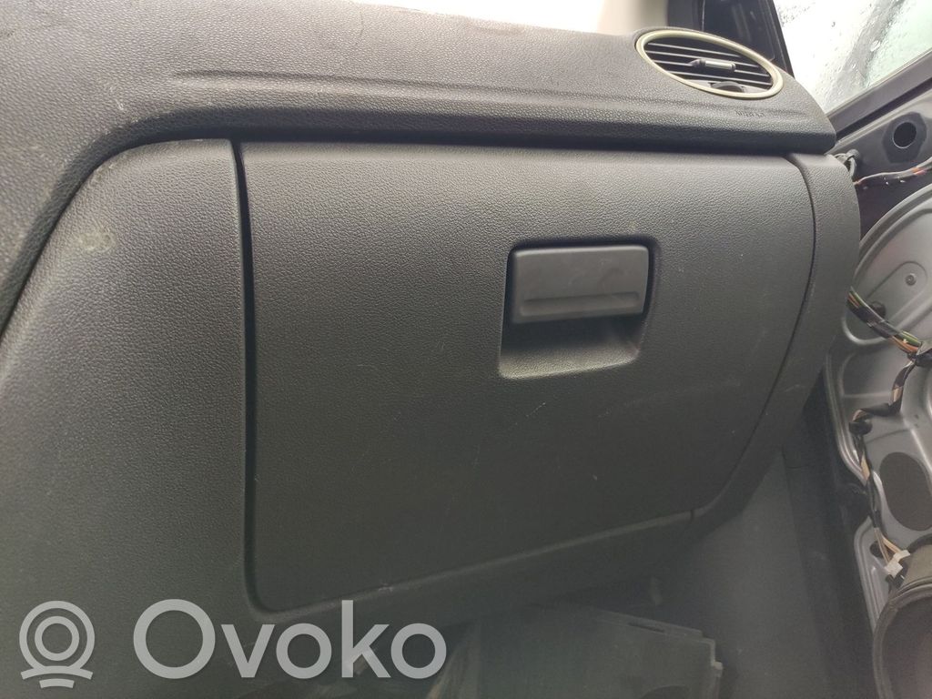 Ford Focus Daiktadėžė 