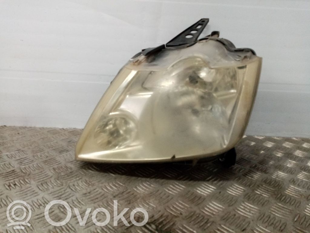 Renault Modus Headlight/headlamp 