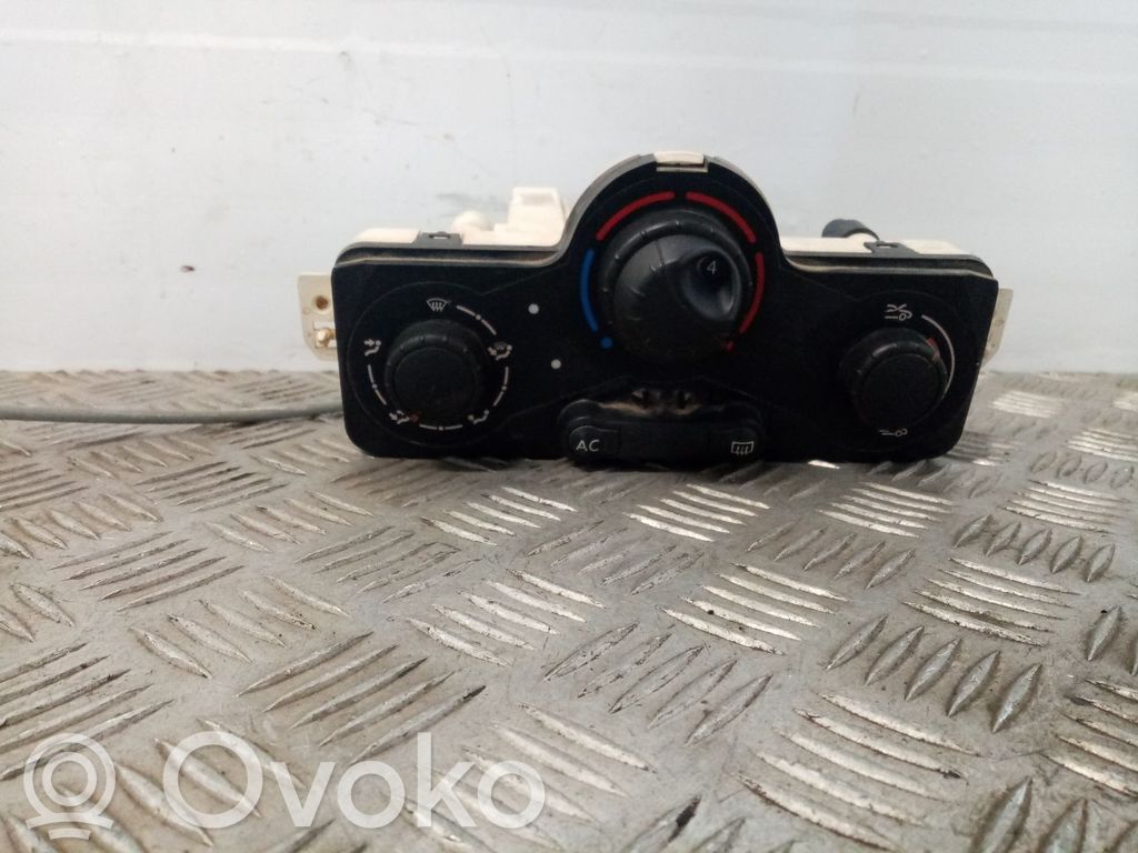 Renault Modus Air conditioner control unit module 