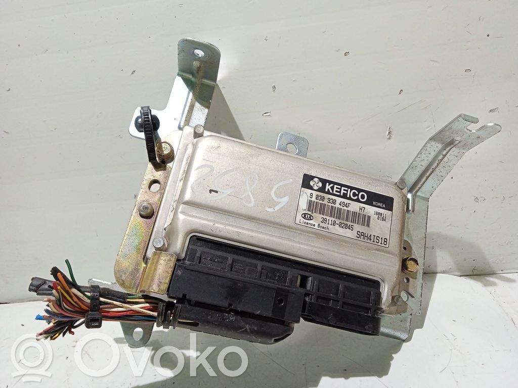 Engine control unit/module   3911002045,9030930494F