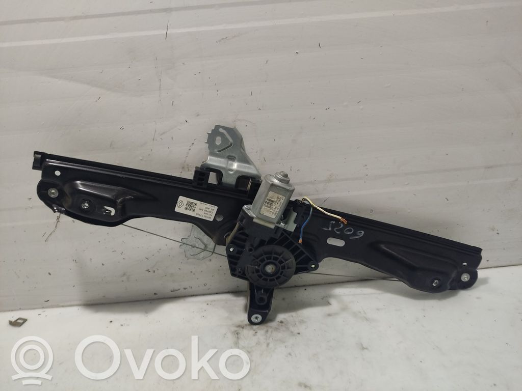 Renault Kadjar Podnośnik szyby drzwi z silniczkiem 