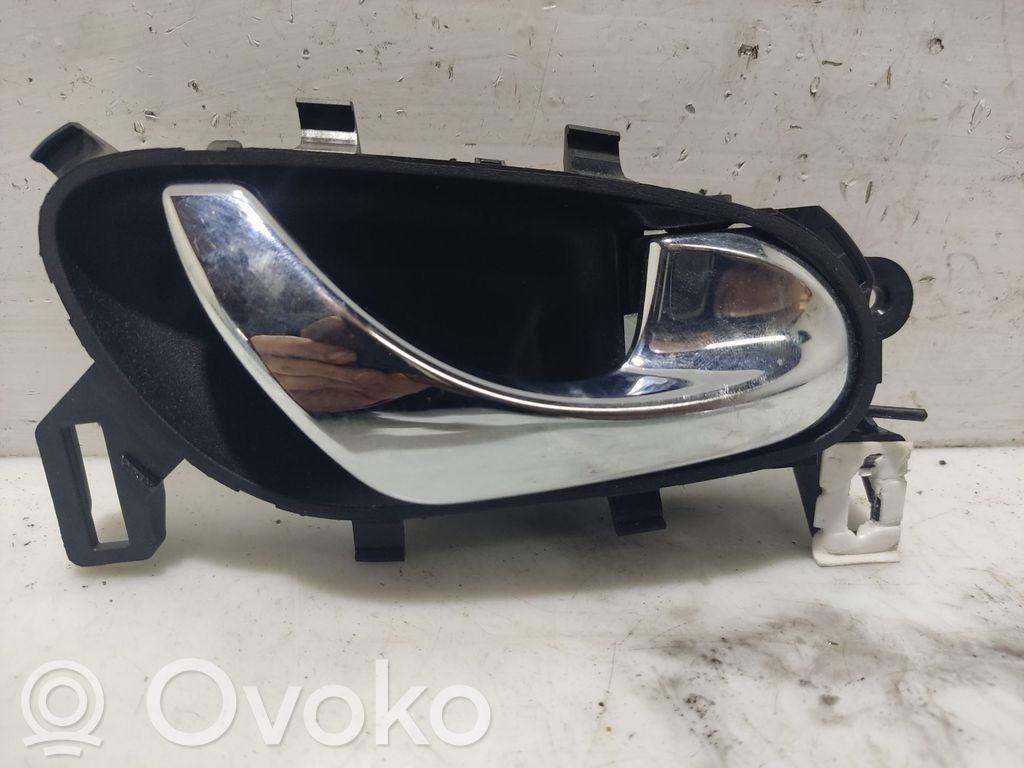 Renault Kadjar Mâner interior ușă față 