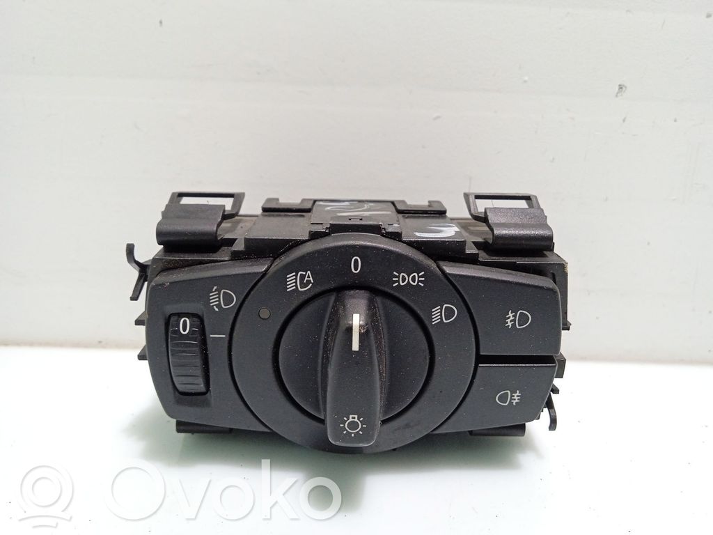 Interruptor de control del panel de luces   693279203,33600101