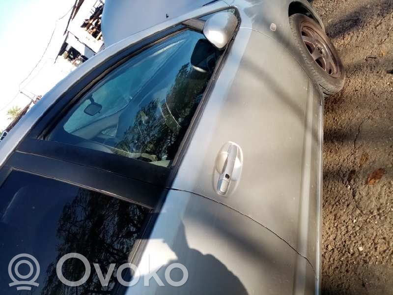 Toyota Prius (XW20) Portiera anteriore