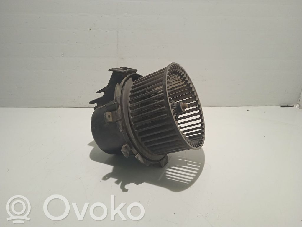 Renault Master I Mazā radiatora ventilators 