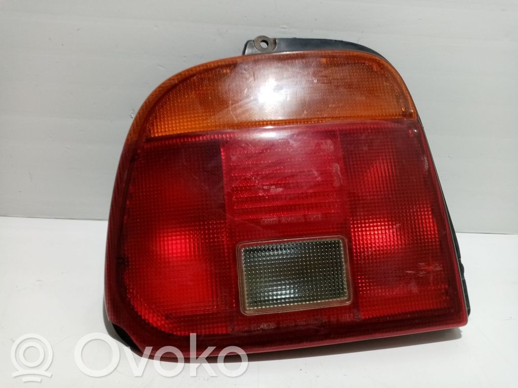Suzuki Baleno EG Lampa tylna 