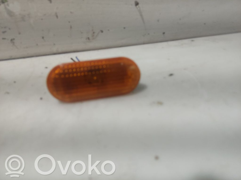 Ford Fiesta Front fender indicator light 