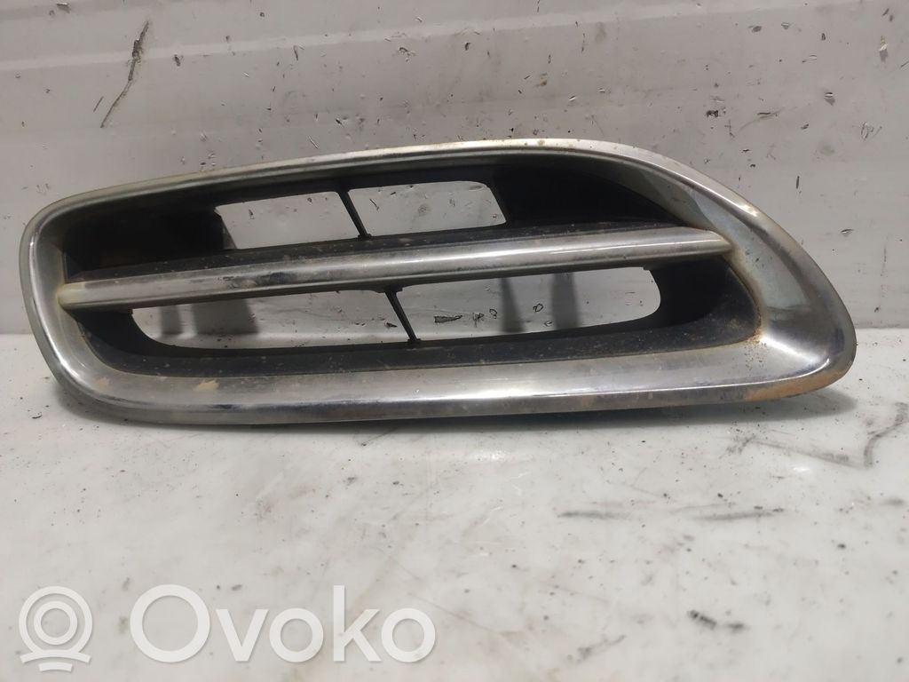 Nissan Micra Kühlergrill 