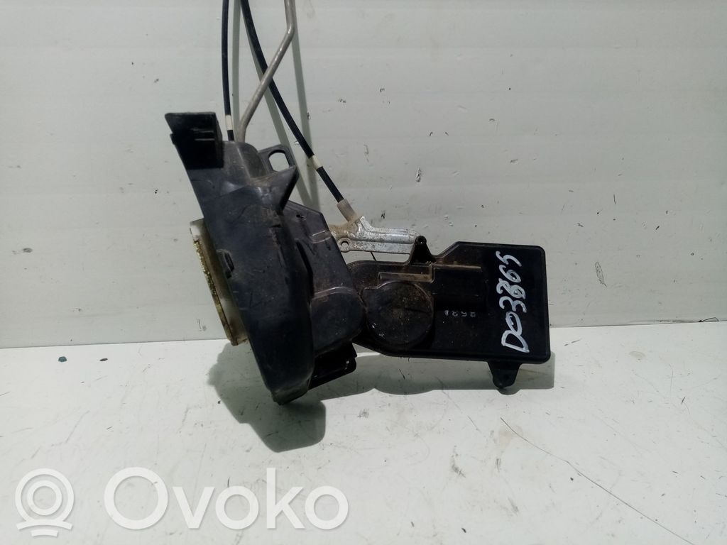 Mazda 6 Front door lock 