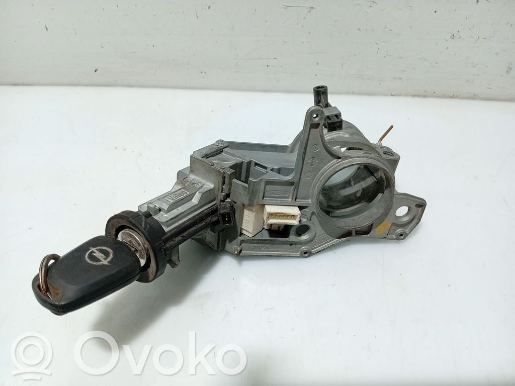 Opel Astra G Contact aprindere 