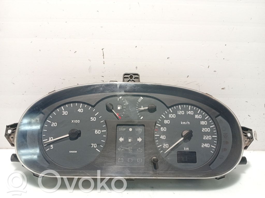 Renault Megane I Licznik / Prędkościomierz 