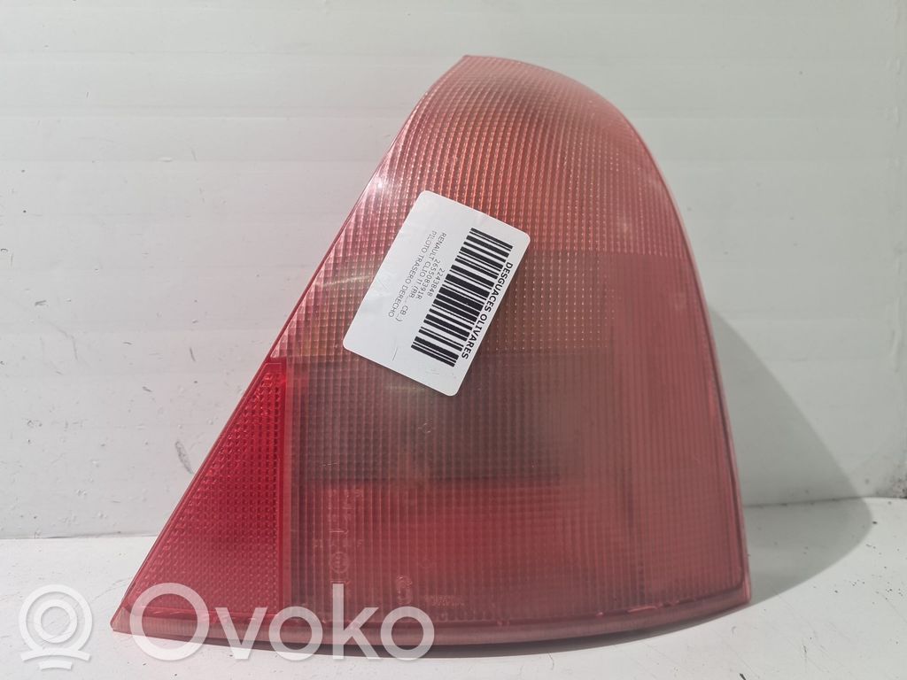 Renault Clio I Luz trasera/de freno 