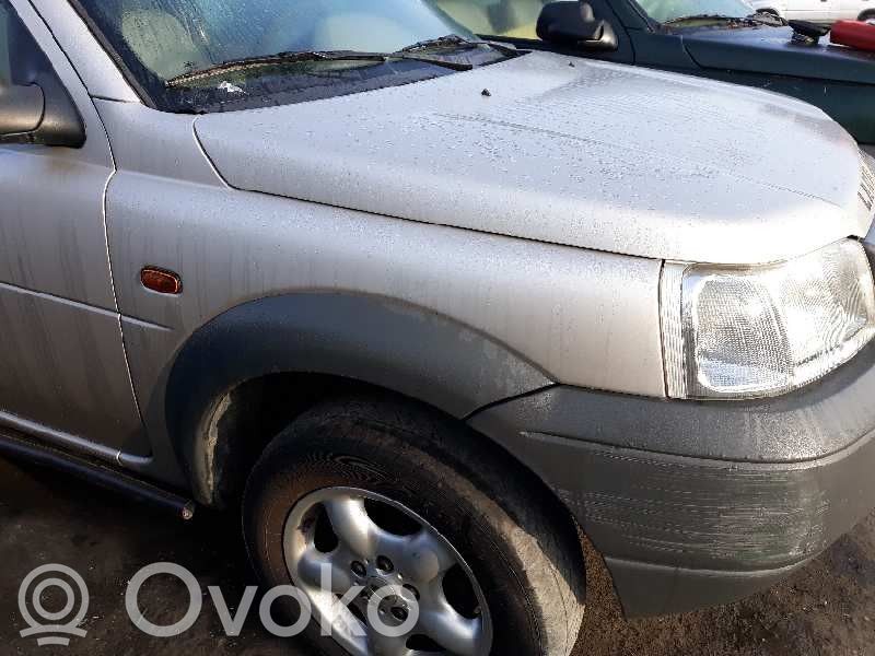 Land Rover Freelander Spārns 