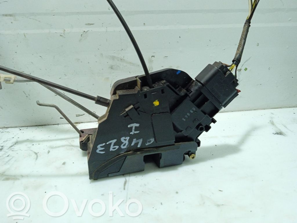 Zamek drzwi przednich   BP4K59310D,BP4K59A00095D,3N6AA21813KP