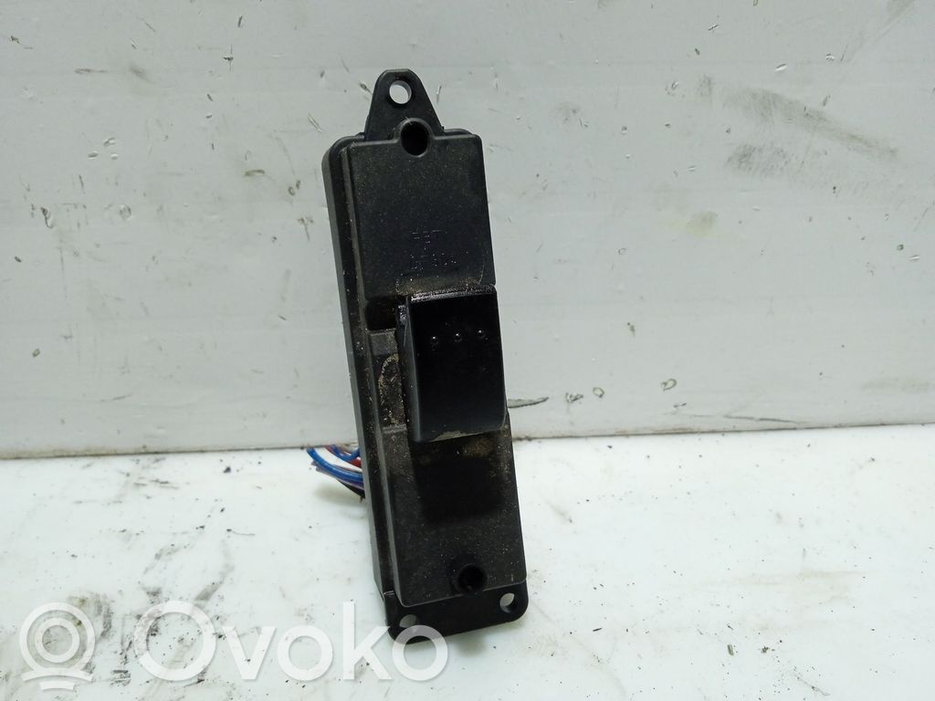 Mazda 3 I Electric window control switch 