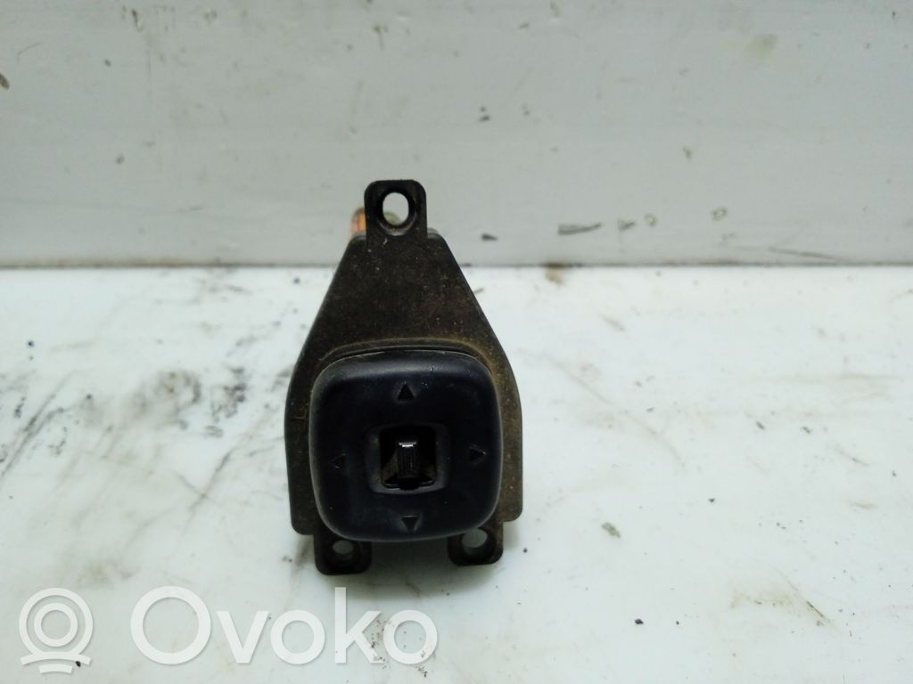 Interruptor del espejo lateral   BJOE66600,03200320