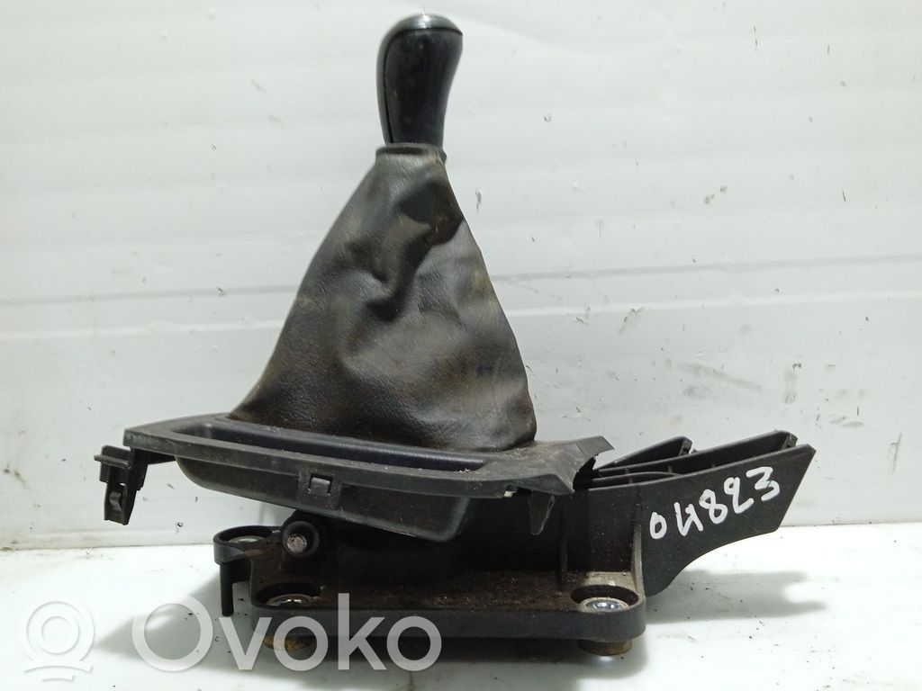 Mazda 3 I Palanca de cambios 