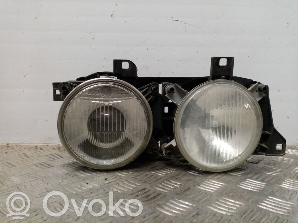 BMW 5 E34 Headlight/headlamp 