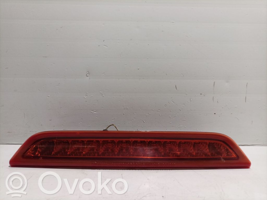 Dritte Bremsleuchte   927004D000