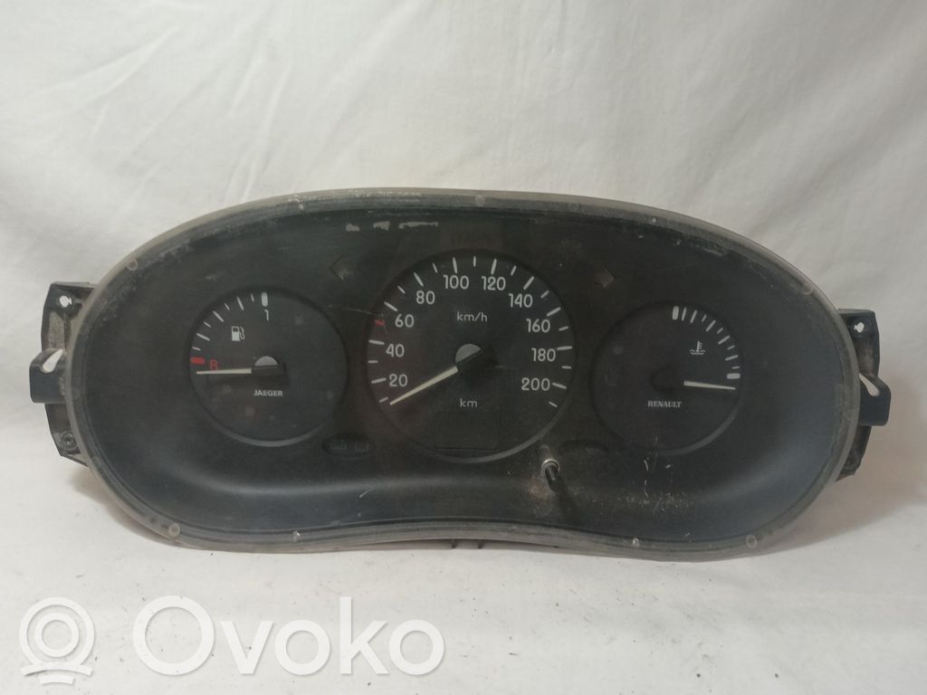 Licznik / Prędkościomierz   8200133491,CCC1UHC1