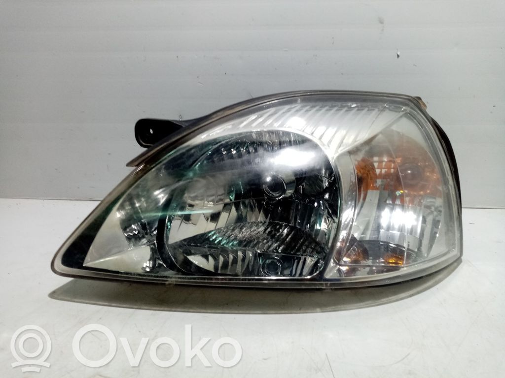 KIA Rio Scheinwerfer 