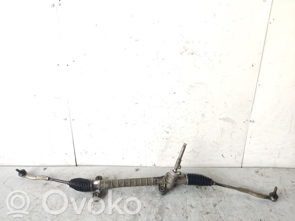 Toyota Corolla Verso E121 Steering rack 