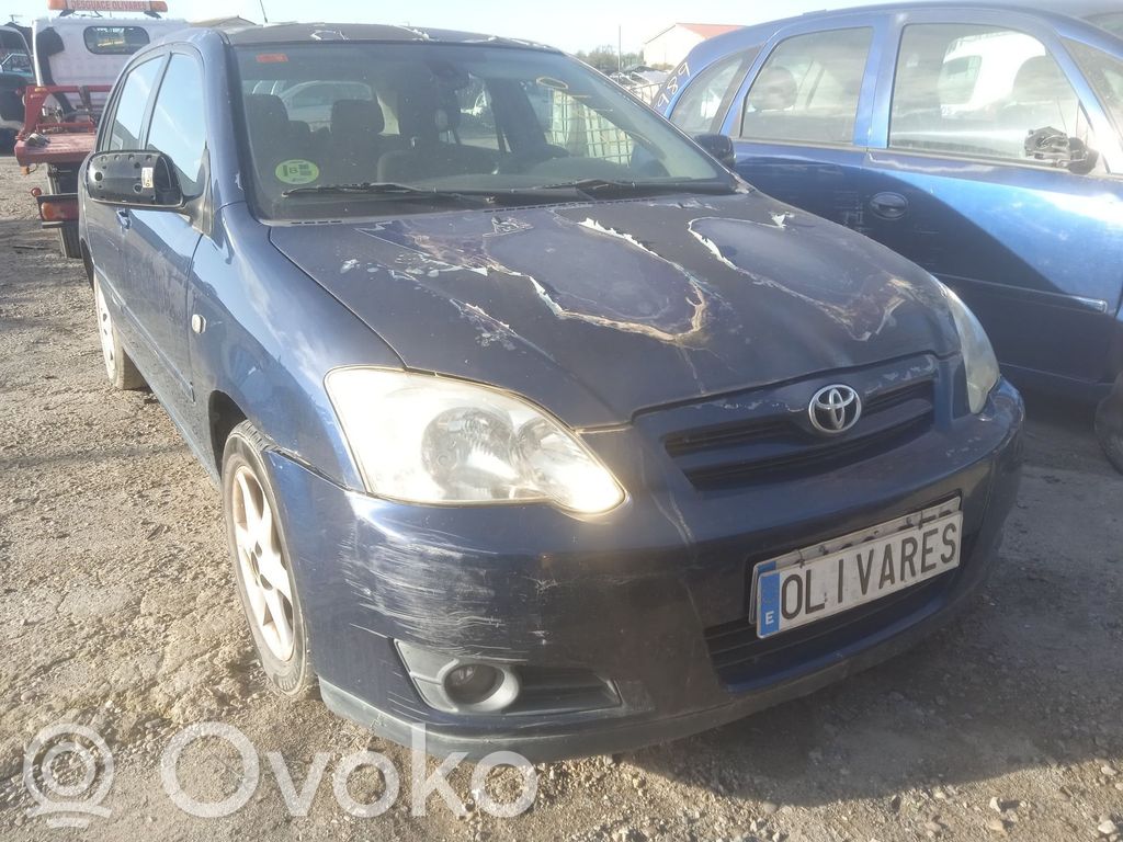 Toyota Corolla Verso E121 Cinturón trasero 